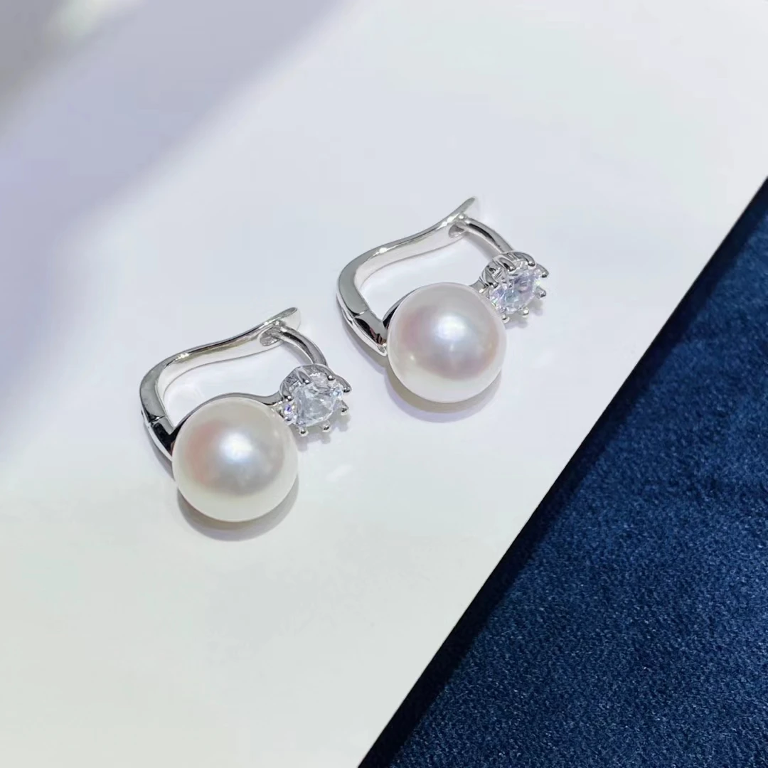 Fashionable New Oval Zircon AA - Akoya Pearl Stud Earrings Sterling Silver recension och pris