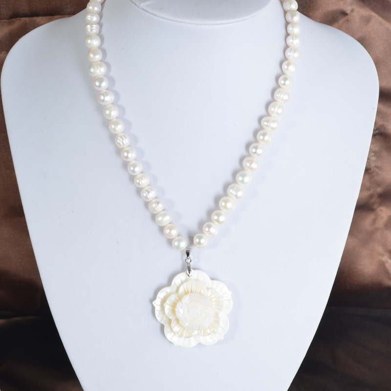 8-9mm Cultured Freshwater Natu - Freshwater Cultured Pearl Necklace 8-9Mm recension och pris