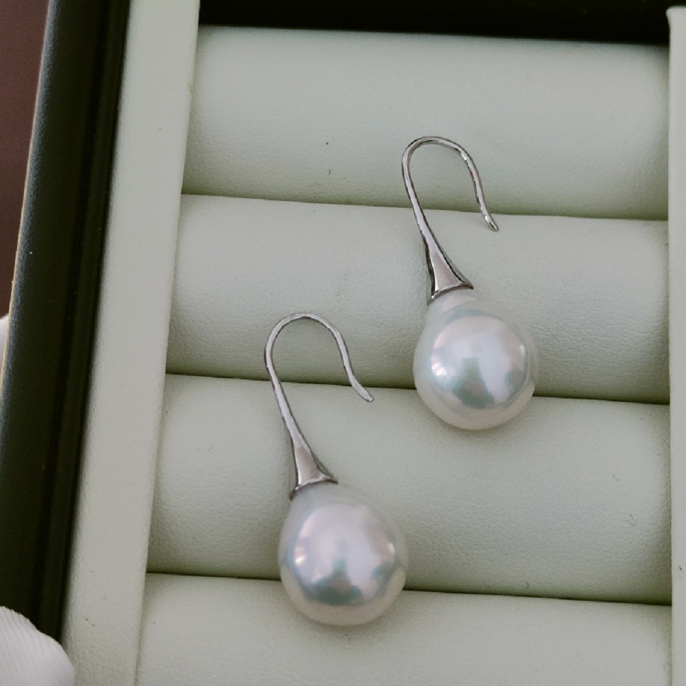 Simple and Elegant Pearl Earri - Akoya Pearl Stud Earrings Sterling Silver recension och pris