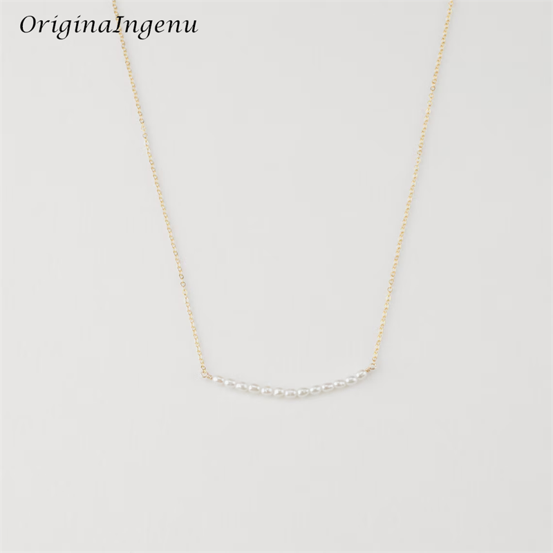 14K Gold Filled Tiny Oval Pear - Baroque Pearl Pendant Necklace Gold recension och pris