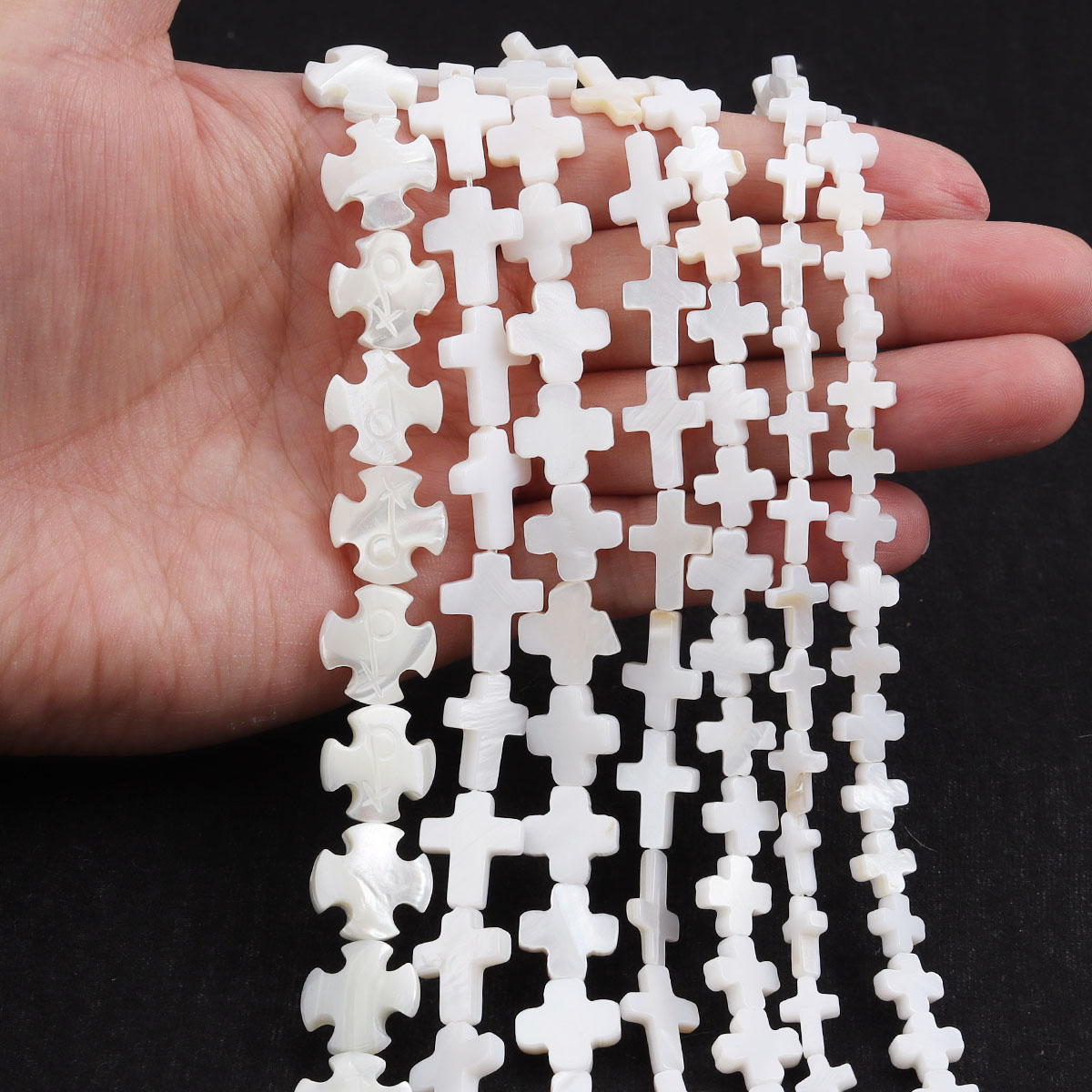 1 Strand Natural Cross Shell B - Mother Of Pearl Shell Pendant Necklace recension och pris
