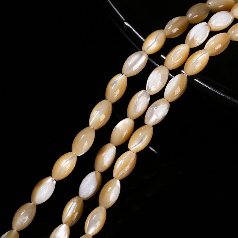 7*4mm Natural White Shell Rice - Mother Of Pearl Shell Pendant Necklace recension och pris